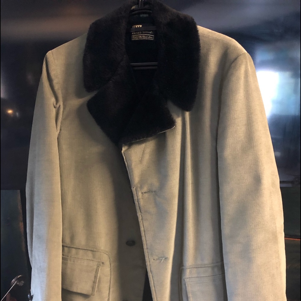Men vintage corduroy jacket